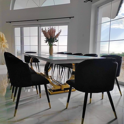 Chaise VITALY – Design glamour & confort en velours signé Allodeco
