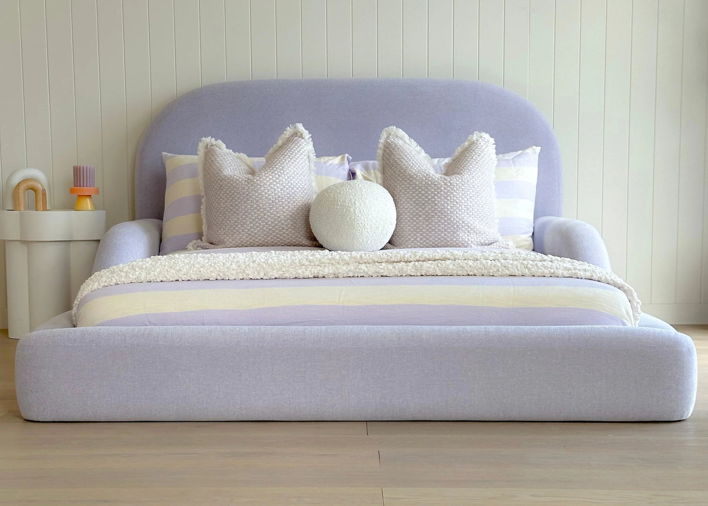 Lit enfant Bambino Cocoon avec accoudoirs – Confort et sécurité pour enfant